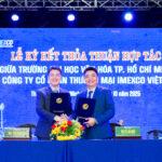 Hình 1: Lễ ký kết thỏa thuận hợp tác giữa trường Đại học Văn hóa TPHCM và công ty Cổ phần Thương mại IMEXCO Việt Nam