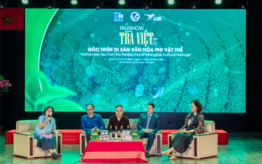 Figure 3: Talkshow “Vietnamese Tea from the Perspective of Intangible Cultural Heritage” featuring experts, researchers, tea artisans, and tea enterprises