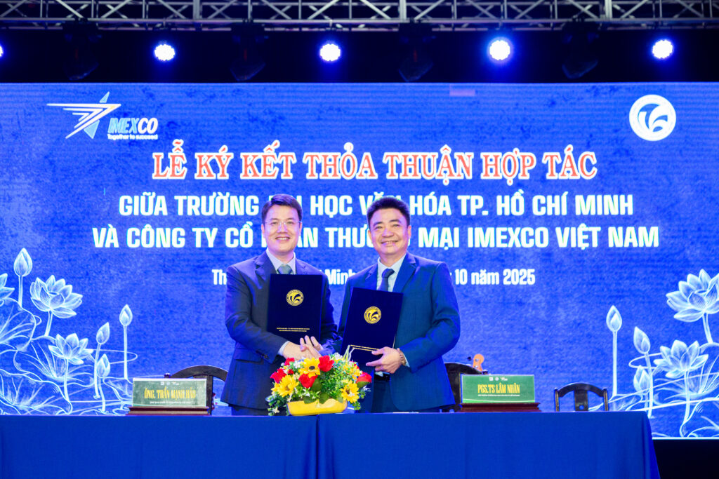 Hình 1: Lễ ký kết thỏa thuận hợp tác giữa trường Đại học Văn hóa TPHCM và công ty Cổ phần Thương mại IMEXCO Việt Nam